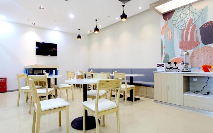 Hanting Hotel Beijing Zhanqian Square