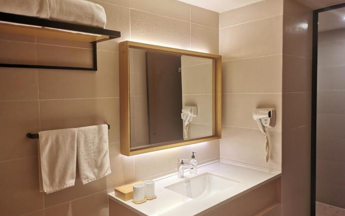 Ji Hotel Dalian Peace Square