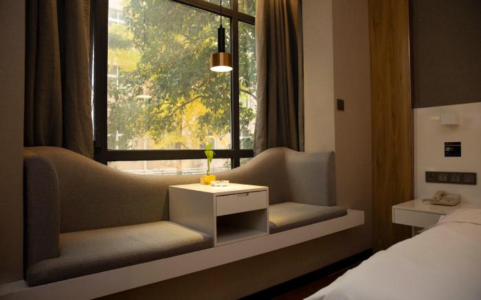 Starway Hotel Zhengzhou Weilai Road
