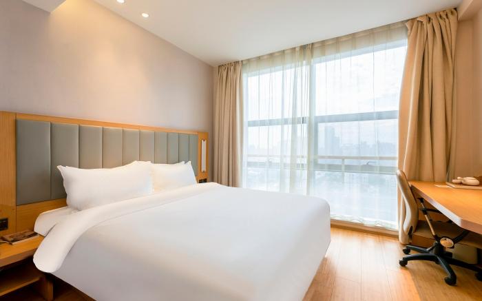 Ji Hotel Ningbo Yinzhou Wanda