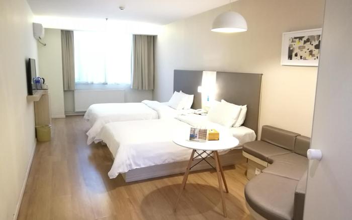 Hanting Hotel Xuchang Wenfeng Square