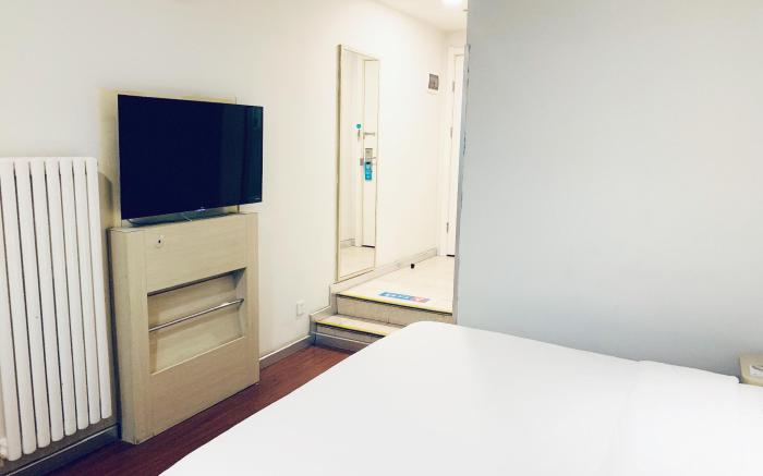 Hanting Hotel Changzhi Baiyi Square