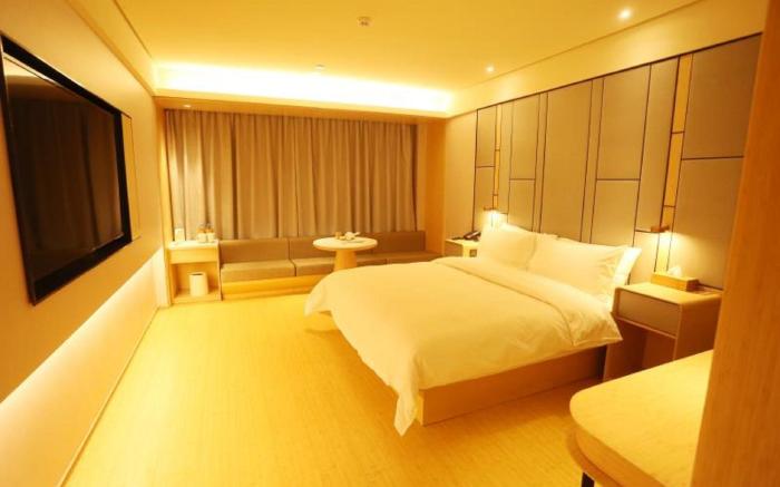 JI Hotel Kaifeng Qingming Shanghe Garden Fuxing Avenue