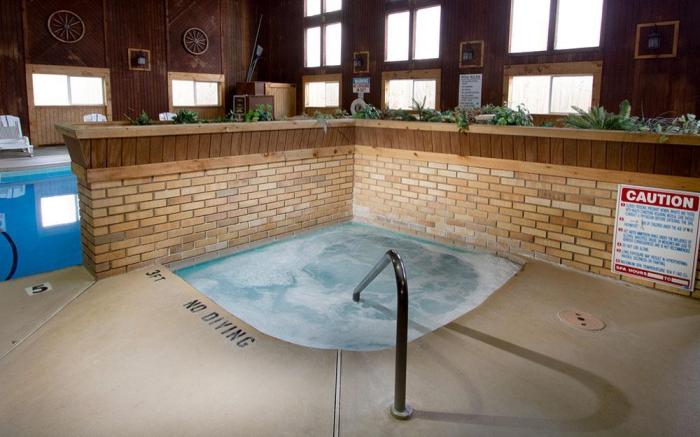 Carriage House Country Club