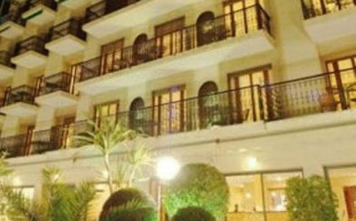 Hotel Bristol
