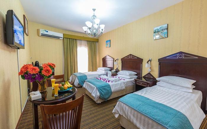 VICTORIA HOTEL