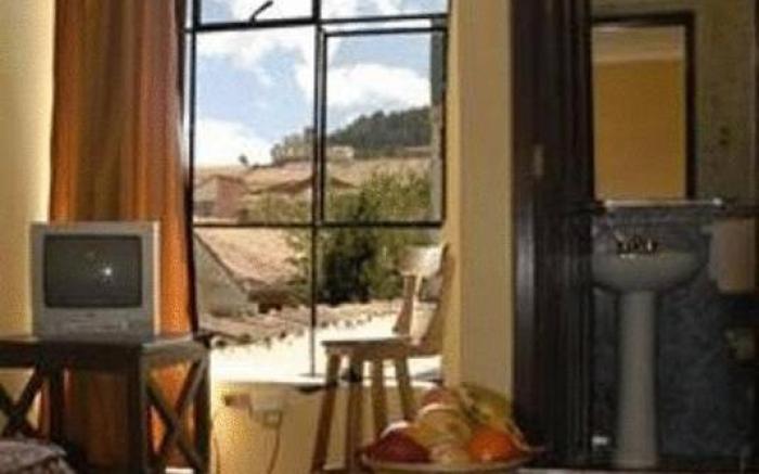 Hostal & Apartments El Triunfo