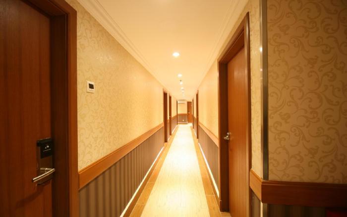 Cardogan Hotel