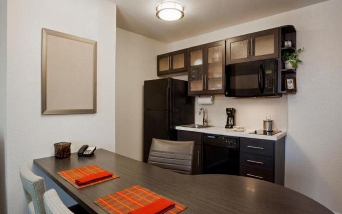 Candlewood Suites Lancaster West By IHG