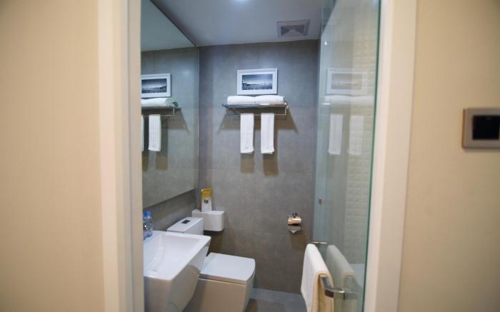 Verse Luxe Hotel Wahid Hasyim