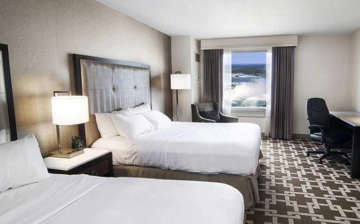 Hilton Niagara Falls Fallsview Hotel and Suites