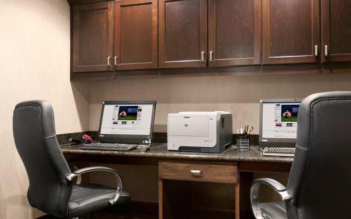 Hampton Inn & Suites Mansfield, PA