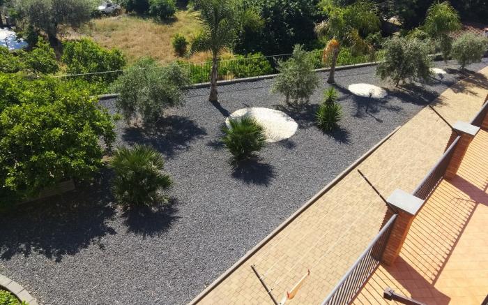 Villa Feluchia tra il mare e il vulcano