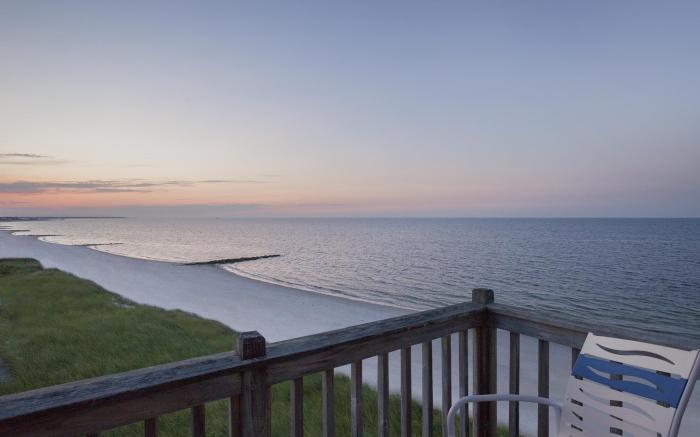 Ocean Mist Beach Hotel and Suites