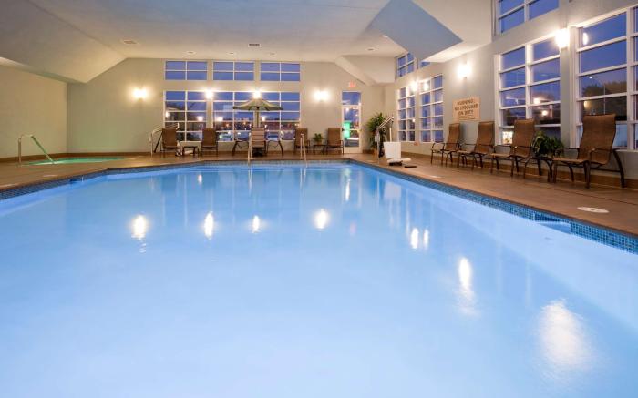 GrandStay Hotel & Suites - Glenwood