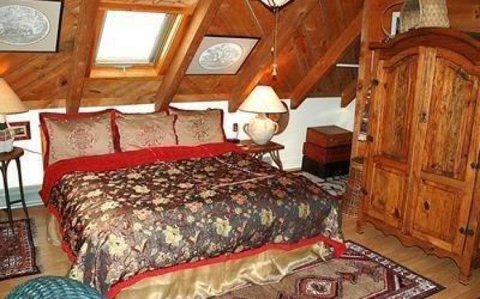 Red Elephant Inn Bed and Breakfast