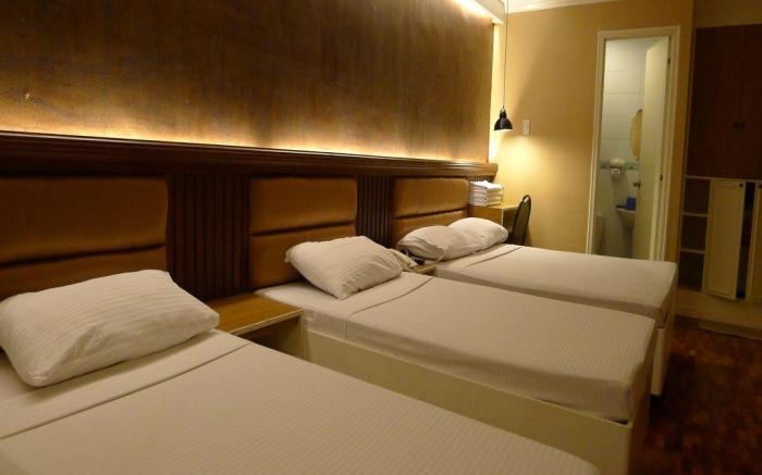 Urban Travellers Hotel