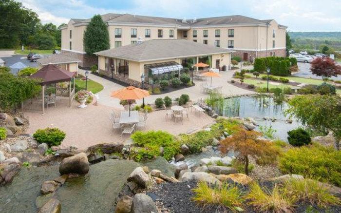 HOLIDAY INN EXPRESS HOTEL & SUITES SHARON-HERMITAGE By IHG