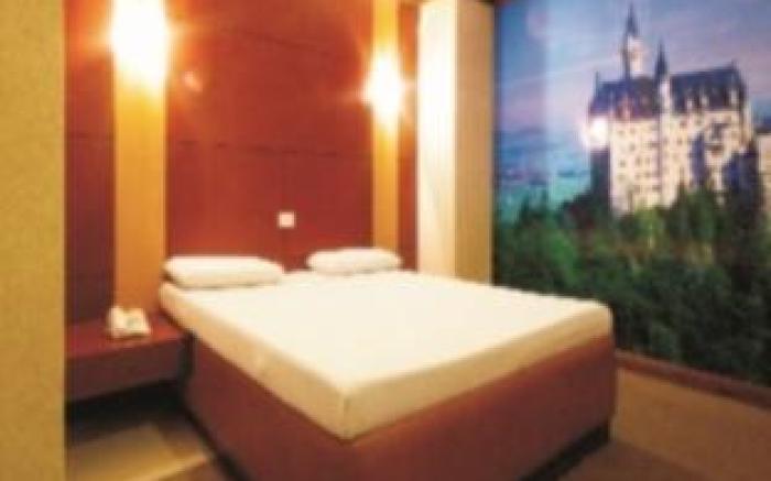 Dreamworld Hotel