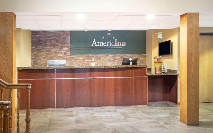 AmericInn by Wyndham Eau Claire