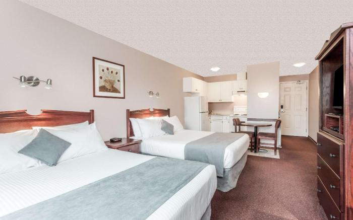 Super 8 By Wyndham Lake Country/Winfield Area