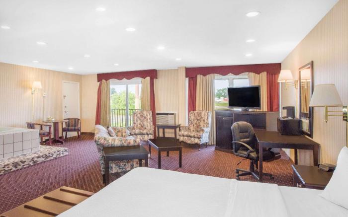Miami Suites Hotel