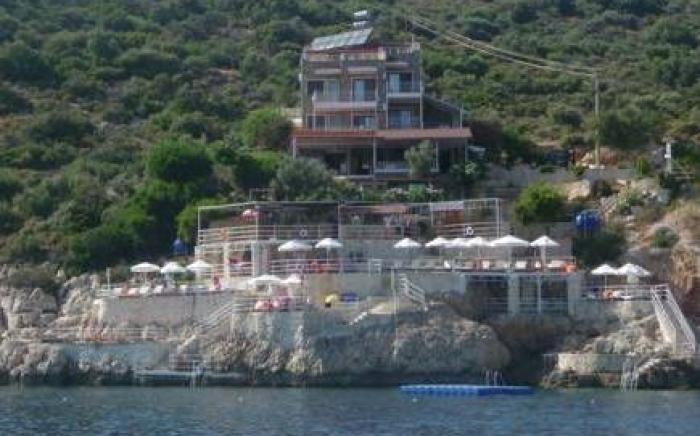 Caretta Hotel