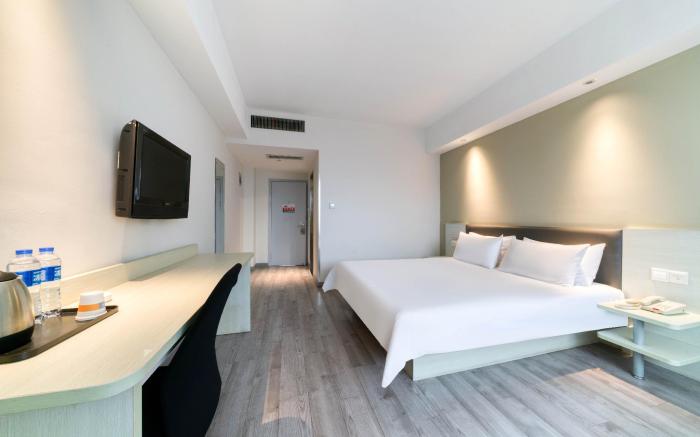 Hanting Hotel Zhuji Datang