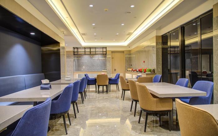 Starway Hotel Zhengzhou Xingyang New Area