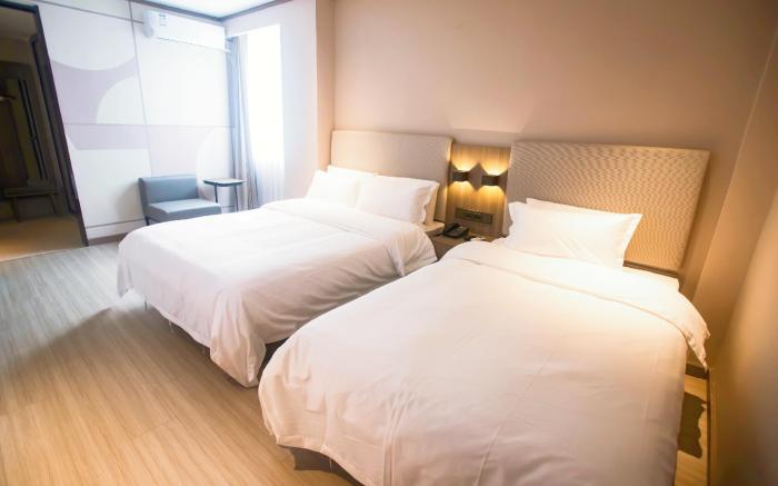 Hanting Hotel Baoding Laishui Ma Walnut Market