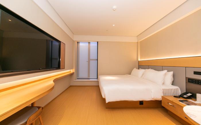 Ji Hotel Hangzhou Yunqi Town Convention and Exhibition Center