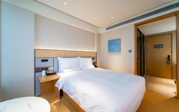 Ji Hotel Ningbo Fenghua Golden Bell Plaza