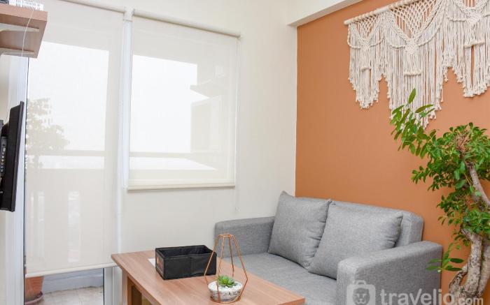 Yotayori Home 2BR Green Pramuka City By Travelio