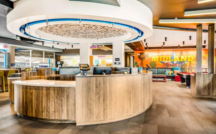 Tru by Hilton Midland
