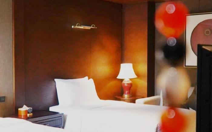 Atour X Hotel Chongqing Jiefangbei Walking Street