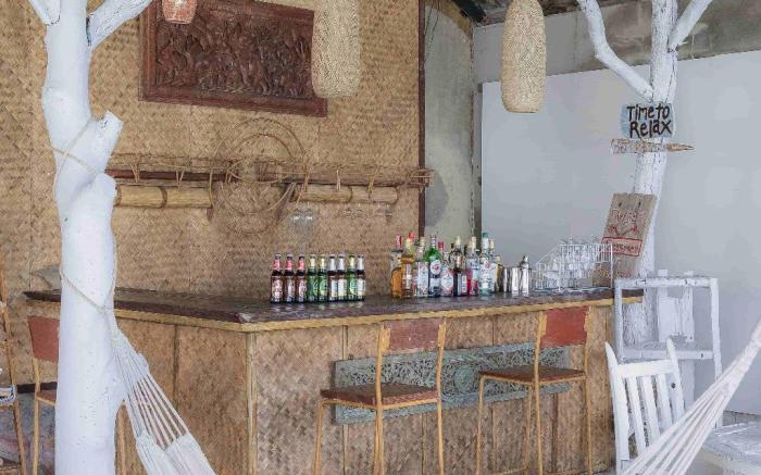 Phi Phi Cozy Seafront Resort