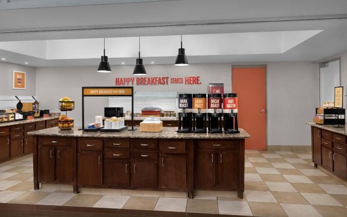 Hampton Inn & Suites Huntersville