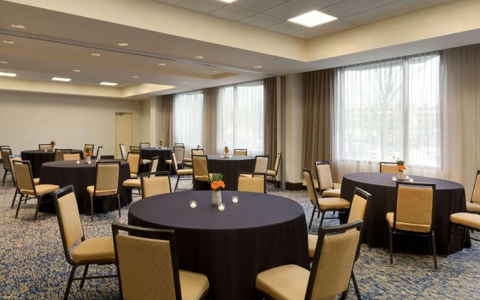 Embassy Suites by Hilton Boston Waltham
