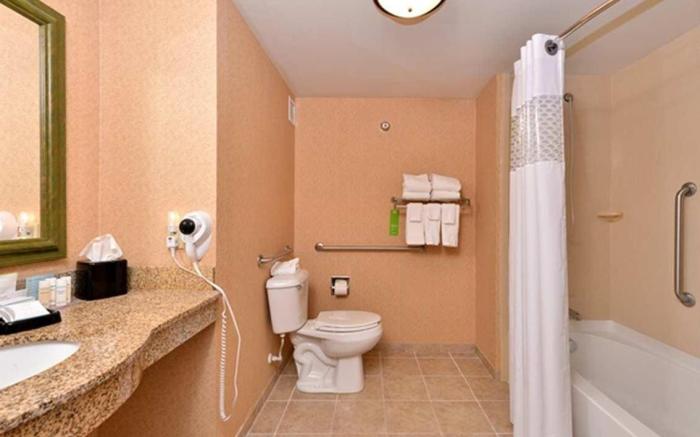 Hampton Inn and Suites Hopkinsville