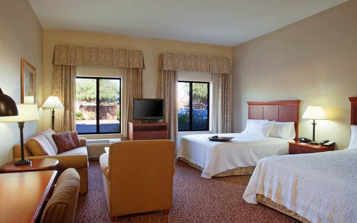 Hampton Inn and Suites Hemet