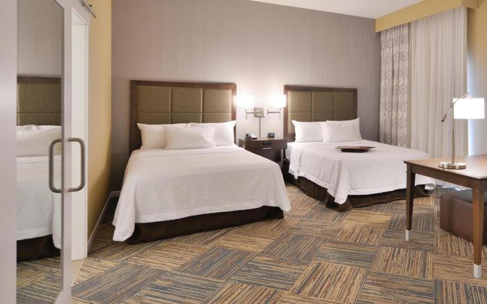 Hampton Inn and Suites Chippewa Falls