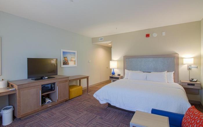 Hampton Inn Crestview South  I-10