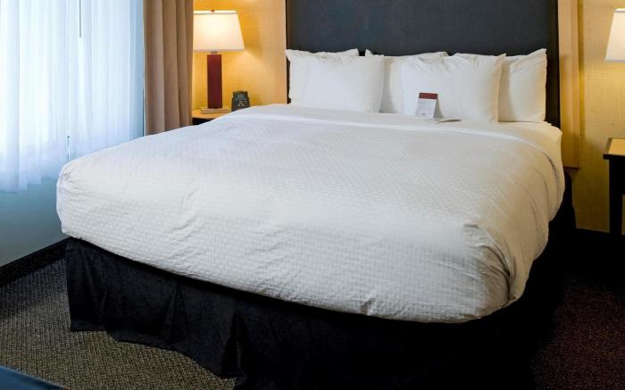 DoubleTree by Hilton Baton Rouge