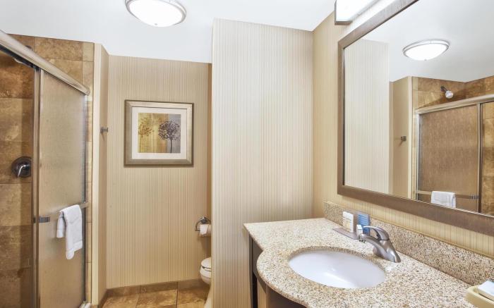 Hampton Inn & Suites Madison West