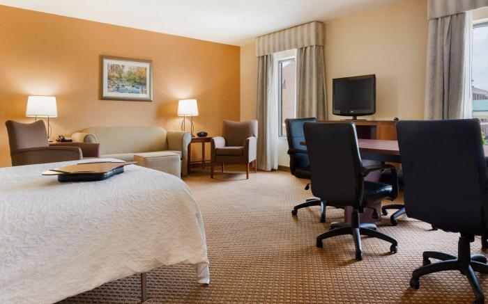 Hampton Inn & Suites Detroit/Chesterfield Township