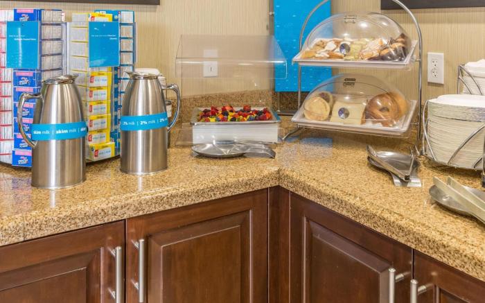 Hampton Inn Owensboro South