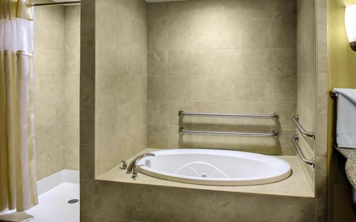 Hilton Garden Inn Pittsburgh/Cranberry