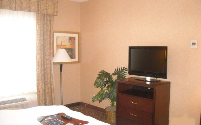 Hampton Inn & Suites by Hilton Edmonton International Airport