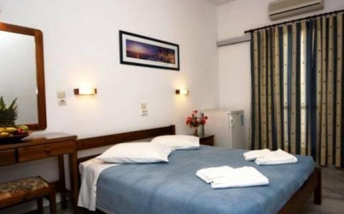 Anna Platanou Hotel