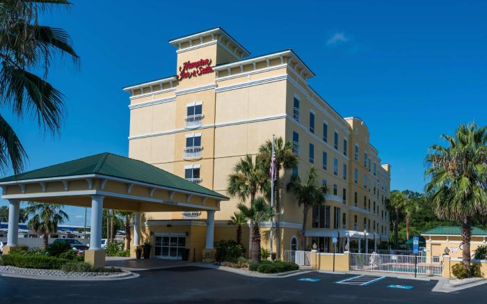 Hampton Inn & Suites Lake City